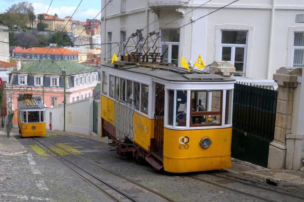 C3 Bairro Alto Cozy Romantic Loft In 18Th Century Building Lisabona Exterior foto