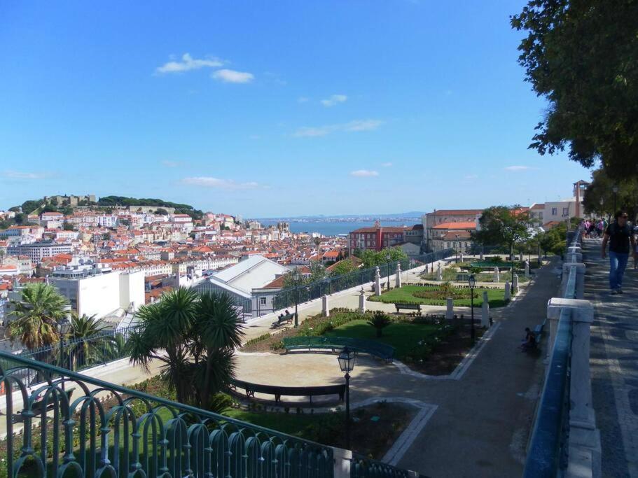 C3 Bairro Alto Cozy Romantic Loft In 18Th Century Building Lisabona Exterior foto