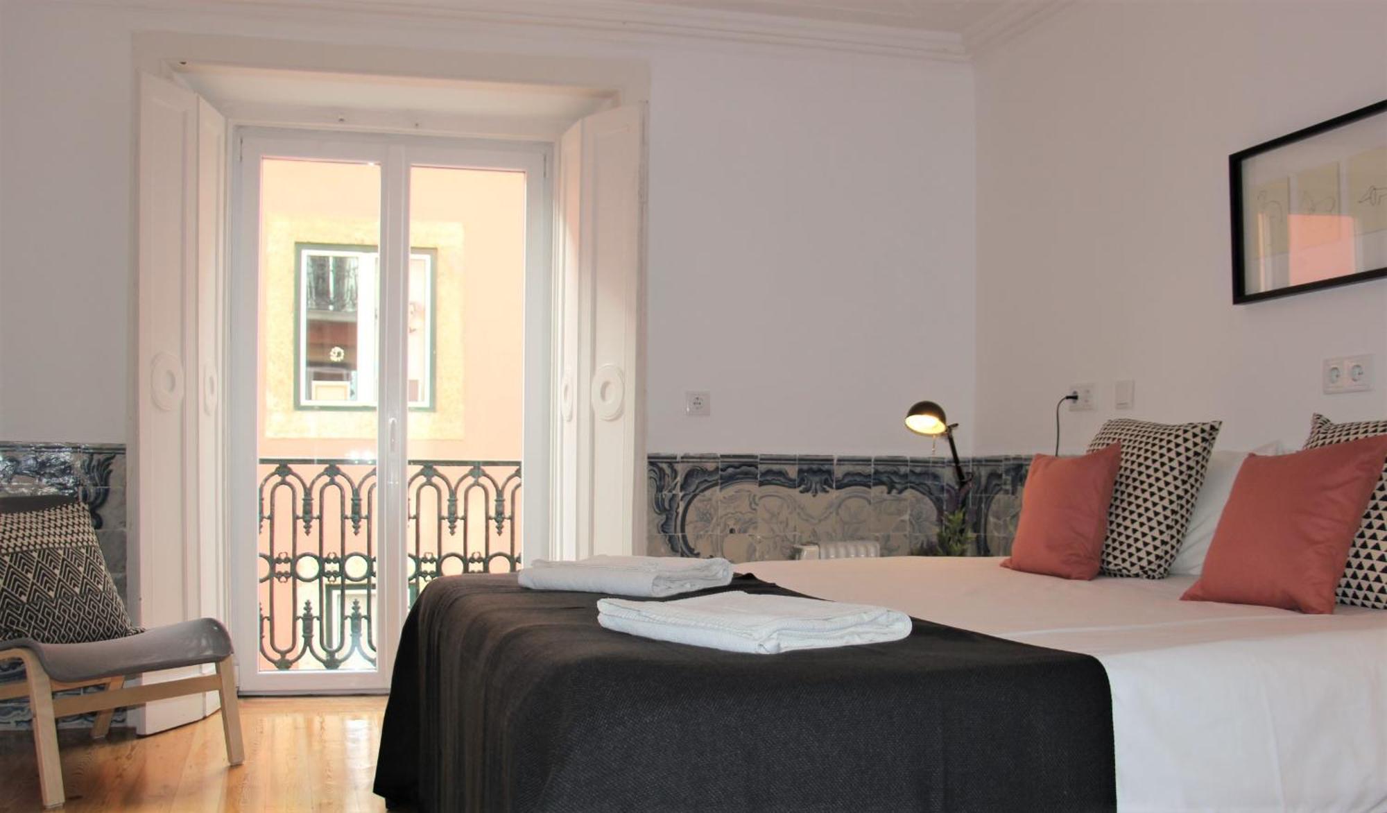C3 Bairro Alto Cozy Romantic Loft In 18Th Century Building Lisabona Exterior foto